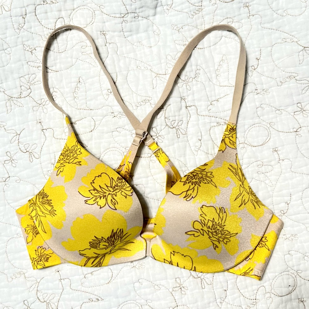Victoria's Secret Yellow Floral Push-up Bra  — Size 32B